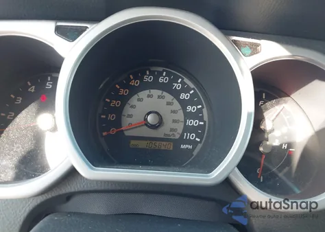 2003 Toyota 4Runner Sr5 V6 z USA, uszkodzony, nr VIN JTEZU14R430002103